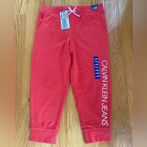 Calvin Klein Jeans Girls French Terry Coral Colored Sweatpants NWT - Picture 2 of 8